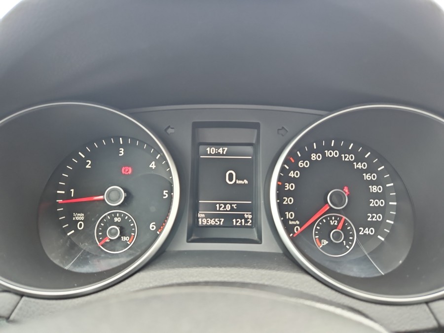 VOLKSWAGEN d'occasion GOLF 2.0 TDI 140 CONFORTLINE BLUEMOTION de 2012