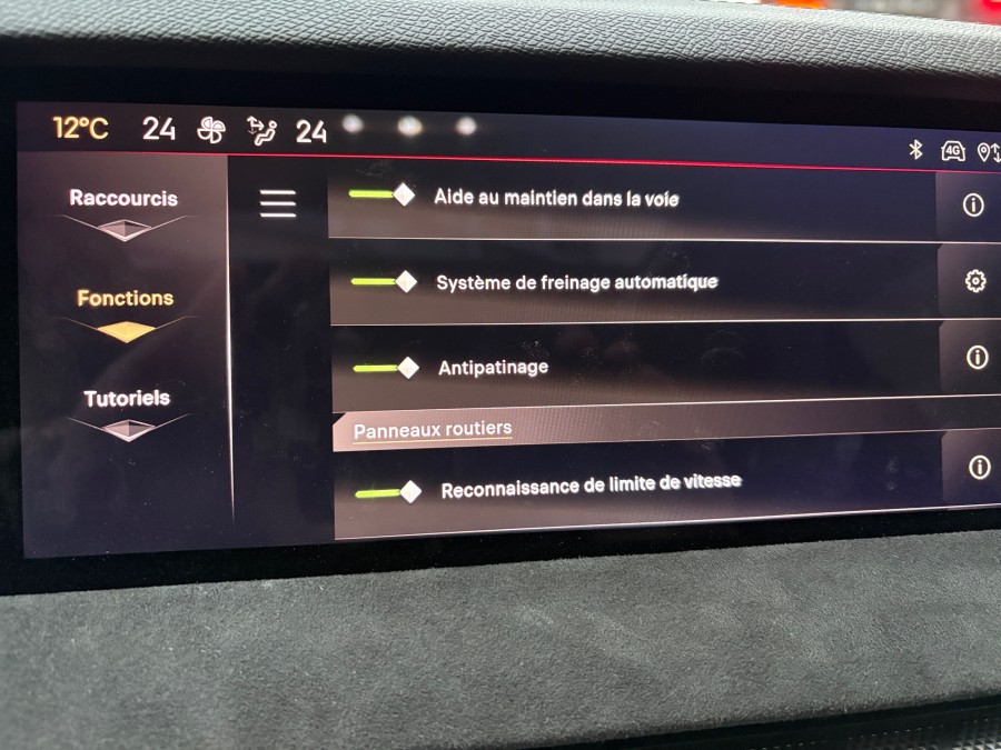 DS d'occasion DS4 E-TENSE Performance Line+ de 2022 Montreuil (93)﻿