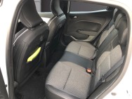 RENAULT d'occasion CLIO 1.0 TCE 90 INTENS de 2022 Royan (17)﻿