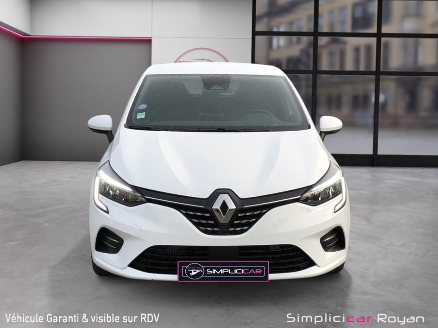 RENAULT d'occasion CLIO 1.0 TCE 90 INTENS de 2022 Royan (17)﻿