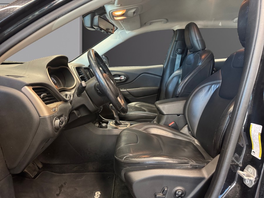 JEEP d'occasion CHEROKEE 2.2 MULTIJET 195 LONGITUDE BUSINESS 4X2 de