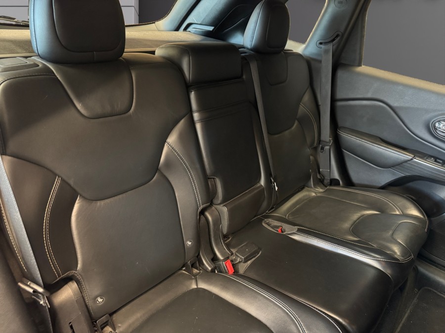 JEEP d'occasion CHEROKEE 2.2 MULTIJET 195 LONGITUDE BUSINESS 4X2 de