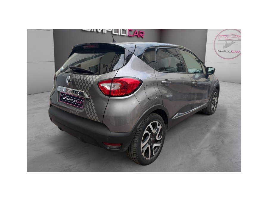 RENAULT d'occasion CAPTUR CAPTUR INTENS DIESEL de 2013 Le Raincy (93)﻿