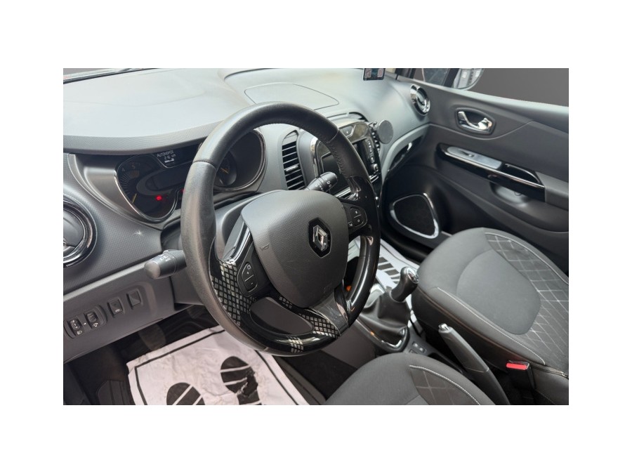 RENAULT d'occasion CAPTUR CAPTUR INTENS DIESEL de 2013 Le Raincy (93)﻿