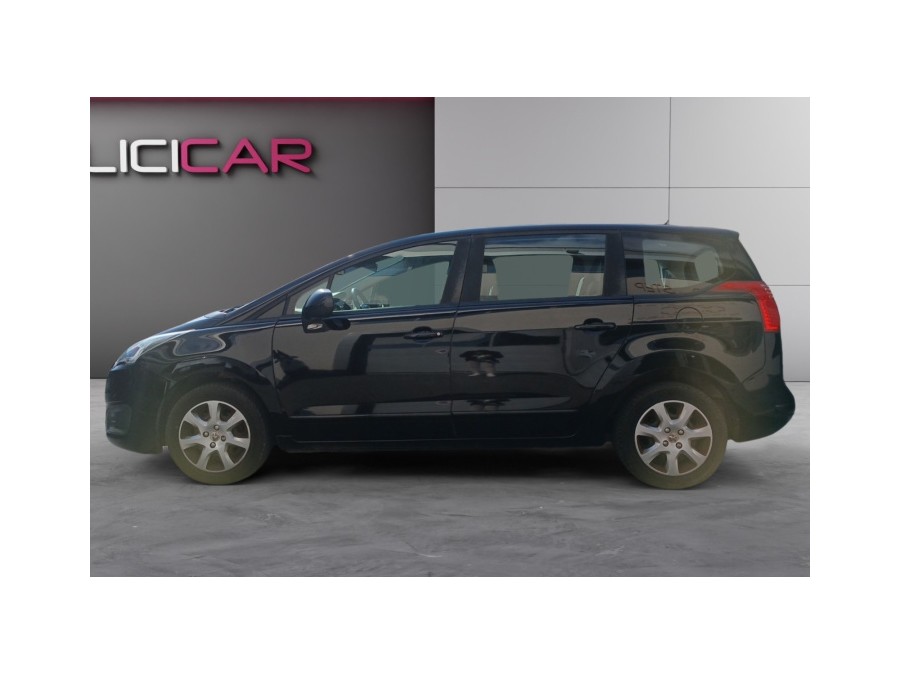 PEUGEOT d'occasion 5008 1.6 VTI 120 ACCESS de 2015 La Ciotat (13)﻿