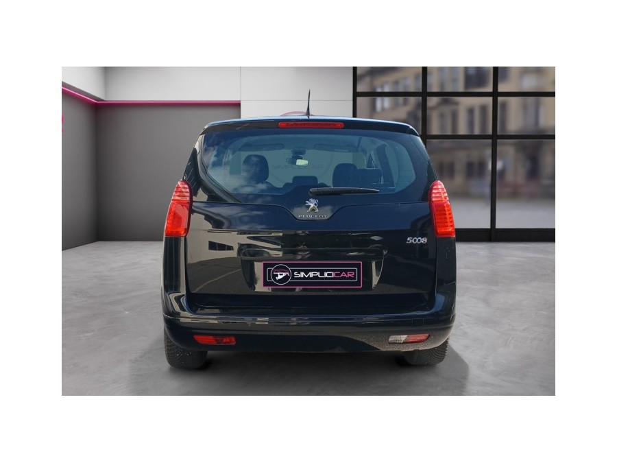 PEUGEOT d'occasion 5008 1.6 VTI 120 ACCESS de 2015 La Ciotat (13)﻿