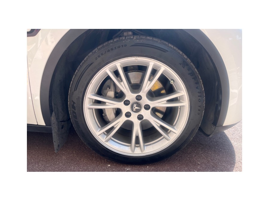 TESLA d'occasion MODEL Y TESLA MODEL Y Standard rwd de 2023 Cannes
