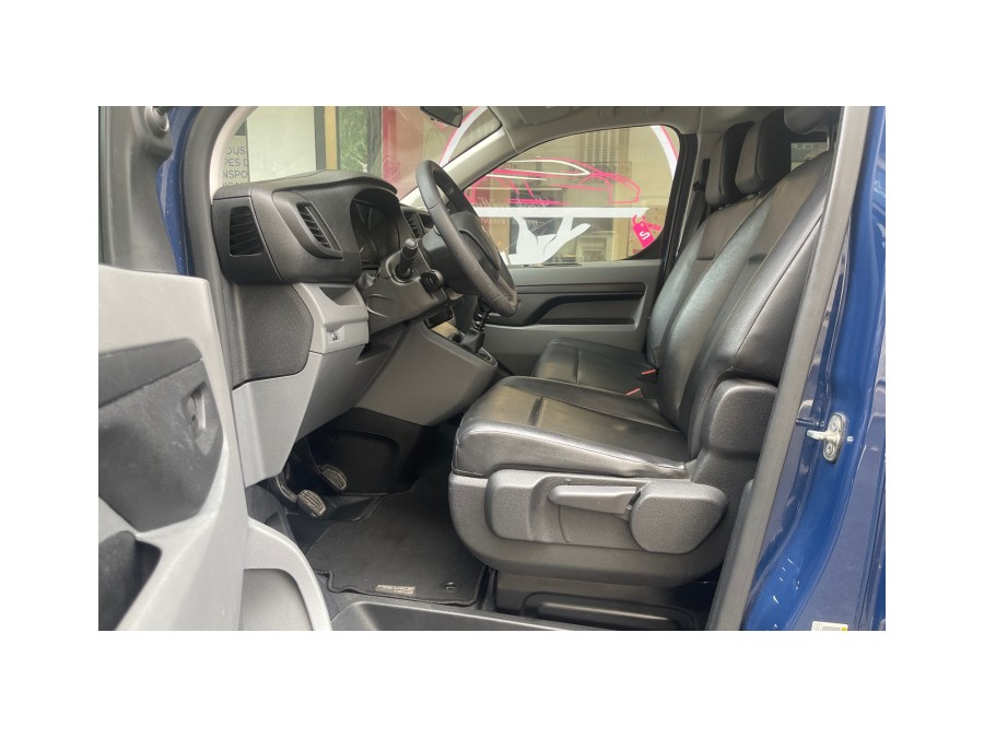 PEUGEOT d'occasion EXPERT COMBI LONG 1.6 BLUE HDI 115 de 2018 Paris