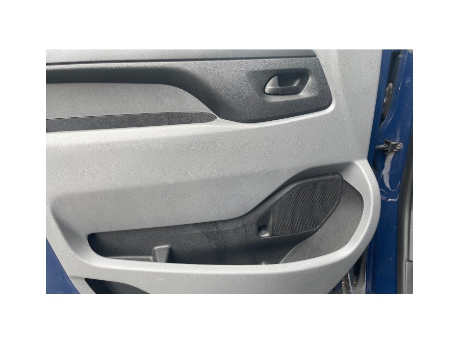 PEUGEOT d'occasion EXPERT COMBI LONG 1.6 BLUE HDI 115 de 2018 Paris