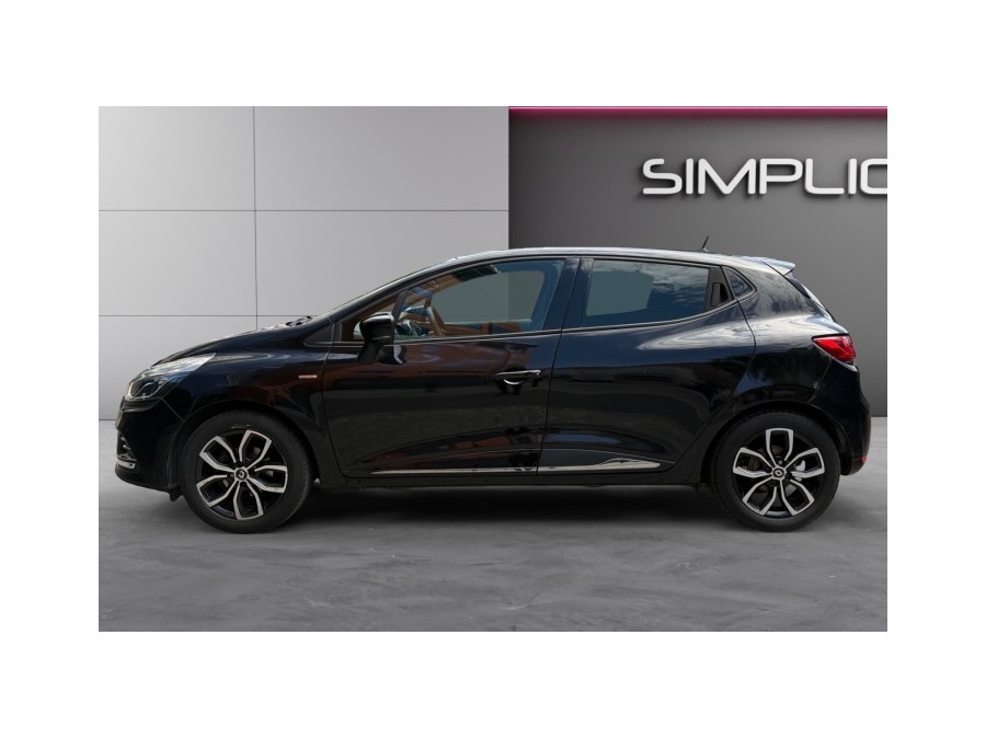 RENAULT d'occasion CLIO TCE 90 TREND de 2017 Montreuil (93)﻿