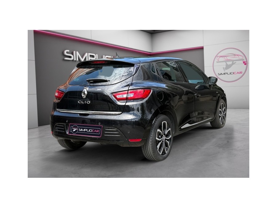 RENAULT d'occasion CLIO TCE 90 TREND de 2017 Montreuil (93)﻿