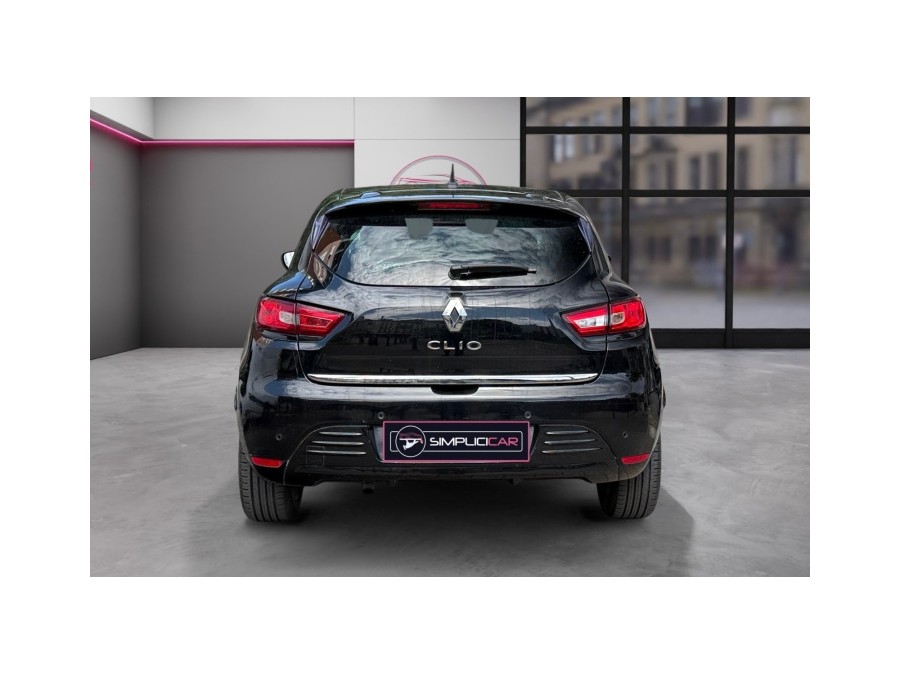 RENAULT d'occasion CLIO TCE 90 TREND de 2017 Montreuil (93)﻿