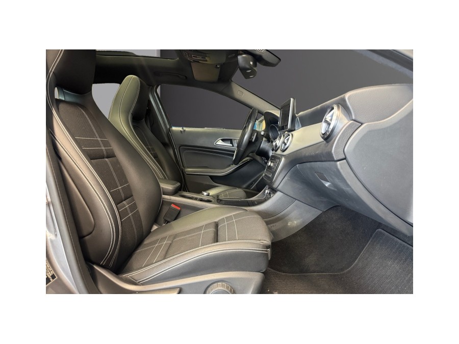 MERCEDES d'occasion CLASSE GLA 2.1 200 D 136 de 2016 Pau (64)﻿