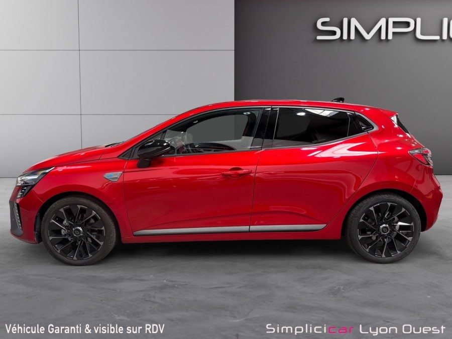 RENAULT d'occasion CLIO 1.6 E-TECH 145 ESPRIT ALPINE de 2025 Lyon