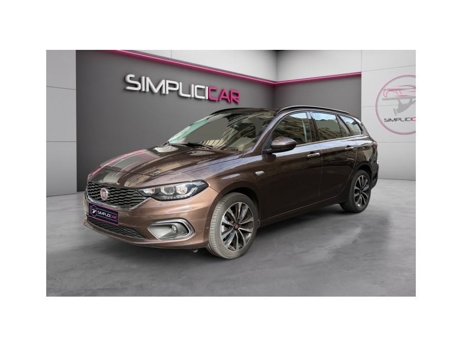 FIAT d'occasion TIPO SW 1.6 MULTIJET 120 MIRROR BUSINESS de 2019