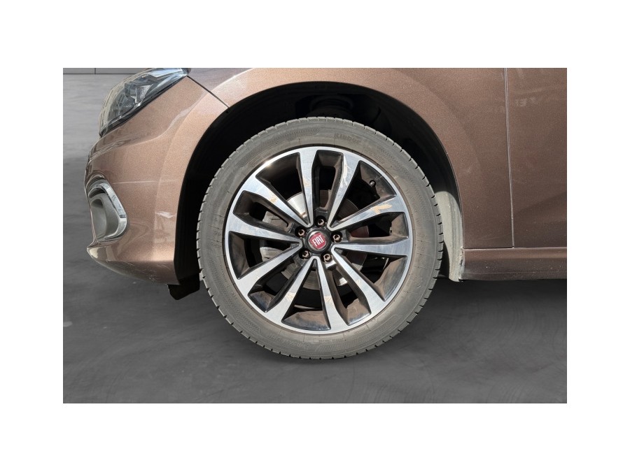 FIAT d'occasion TIPO SW 1.6 MULTIJET 120 MIRROR BUSINESS de 2019