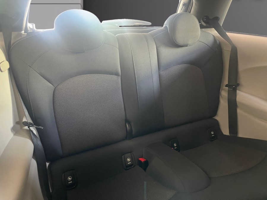 MINI d'occasion MINI COOPER 136 BUSINESS de 2015 Royan (17)﻿