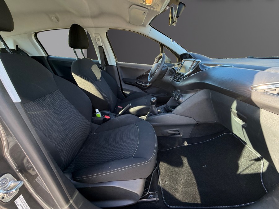 PEUGEOT d'occasion 208 AFFAIRE 1.5 BLUE HDI 100 PREMIUM PACK de 2020