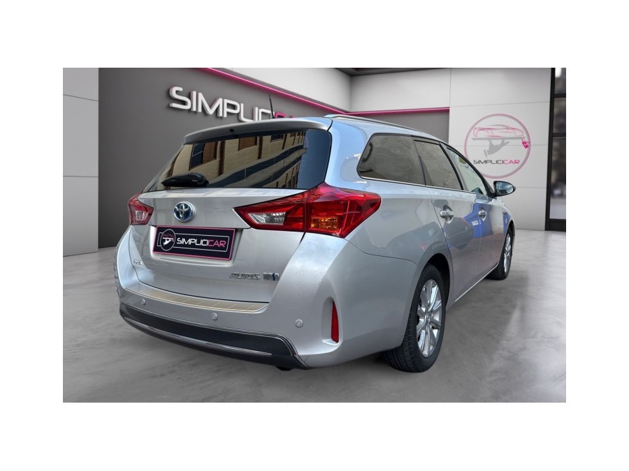 TOYOTA d'occasion AURIS TS 136H FREESTYLE de 2013 Le Raincy (93)﻿