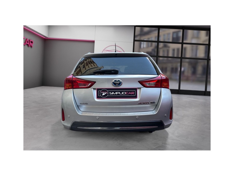 TOYOTA d'occasion AURIS TS 136H FREESTYLE de 2013 Le Raincy (93)﻿