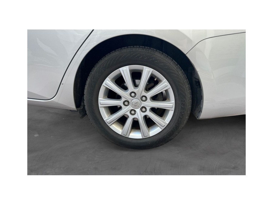 TOYOTA d'occasion AURIS TS 136H FREESTYLE de 2013 Le Raincy (93)﻿