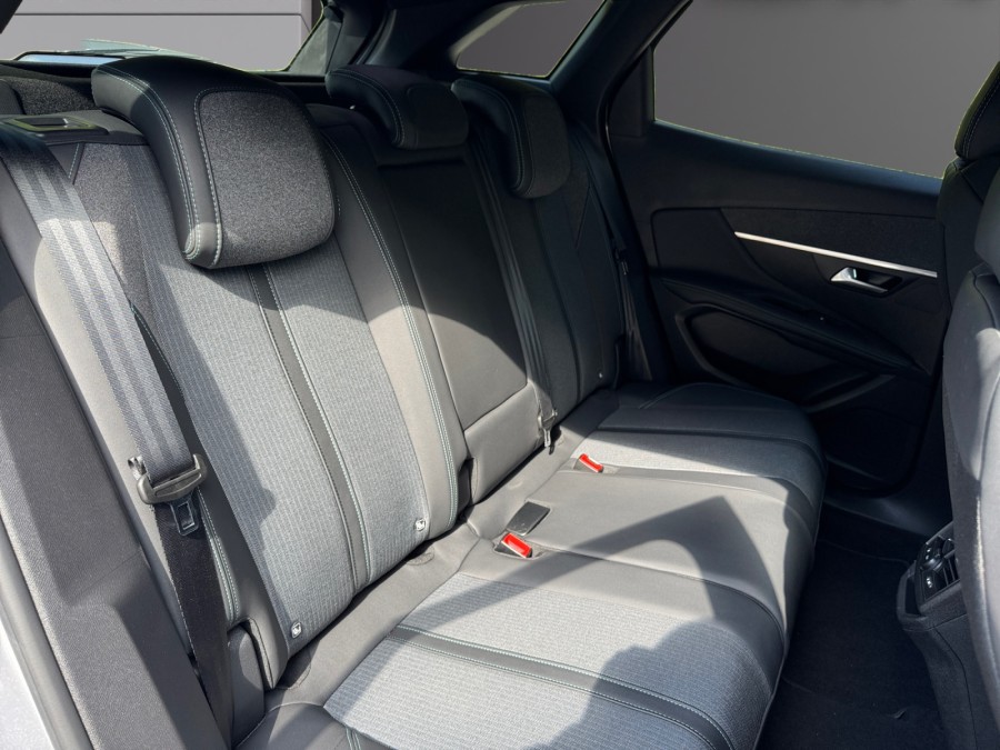 PEUGEOT d'occasion 3008 1.5 BLUE HDI 130 allure pack de 2023 Vienne