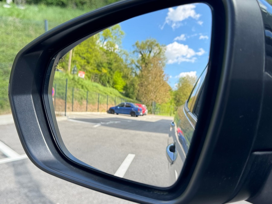 PEUGEOT d'occasion 3008 1.5 BLUE HDI 130 allure pack de 2023 Vienne