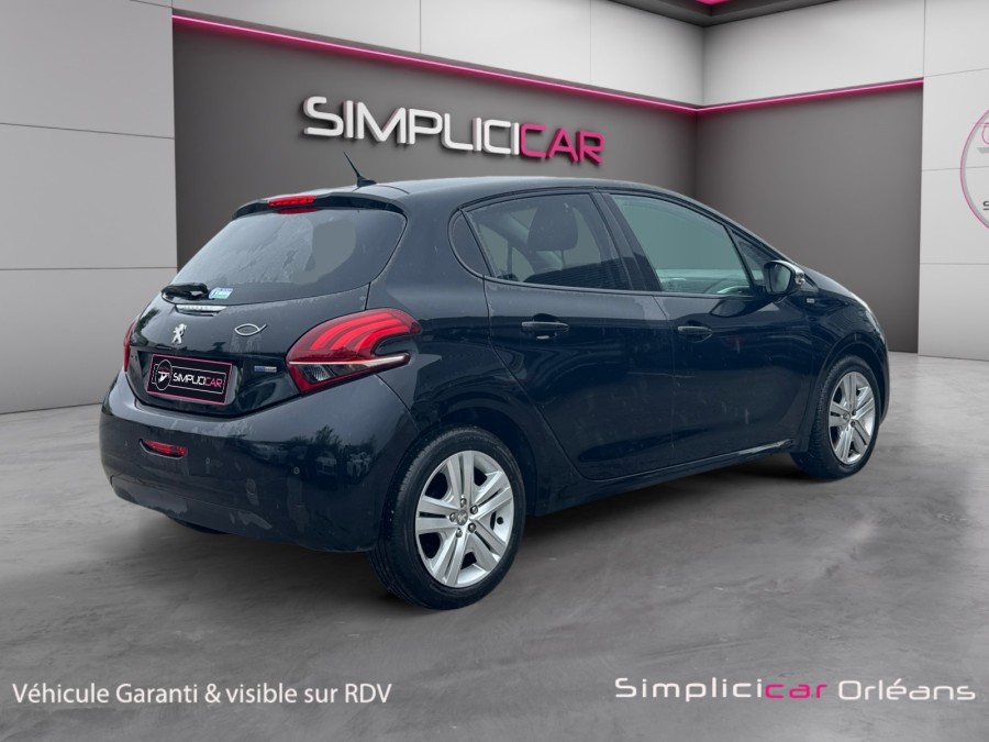 PEUGEOT d'occasion 208 1.2 PURE TECH 82 STYLE de 2016 Orleans (45)﻿
