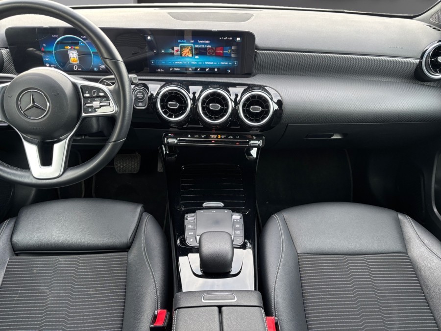 MERCEDES d'occasion CLASSE A IV A180 D BUSINESS LINE 8G-DCT de 2022