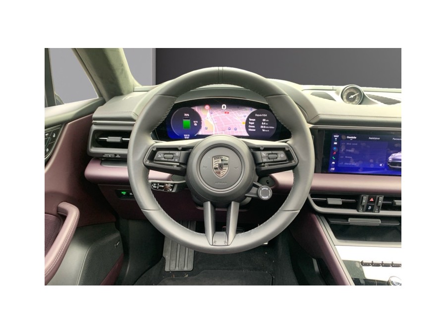 PORSCHE d'occasion MACAN MACAN TURBO EV de 2024 Montreuil (93)﻿