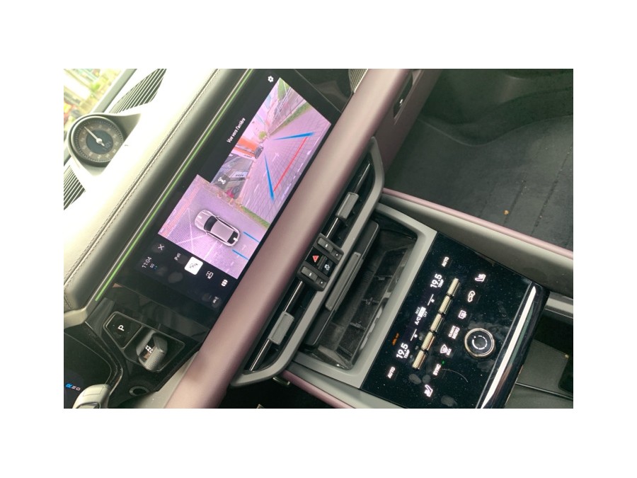 PORSCHE d'occasion MACAN MACAN TURBO EV de 2024 Montreuil (93)﻿