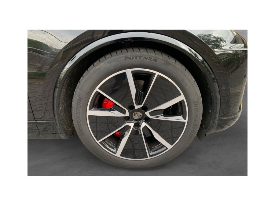 PORSCHE d'occasion MACAN MACAN TURBO EV de 2024 Montreuil (93)﻿