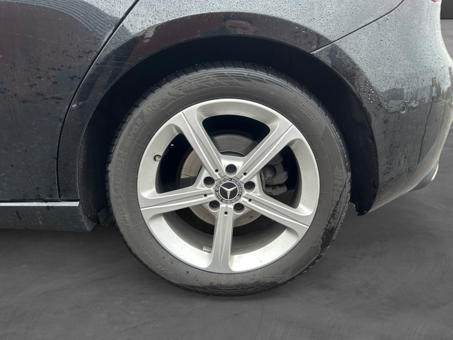 MERCEDES d'occasion CLASSE A IV A200 D PROGRESSIVE LINE 8G-DCT de