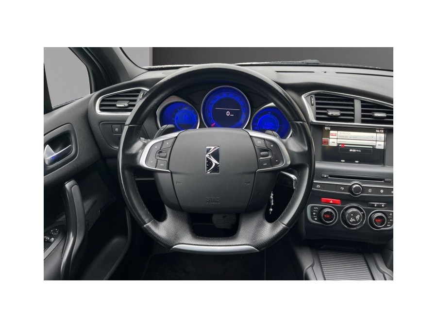 CITROEN d'occasion DS4 1.6 E-HDI 115 EXECUTIVE ETG de 2015 La Ciotat