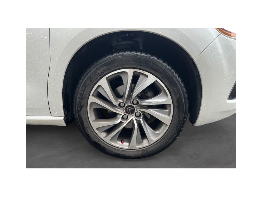 CITROEN d'occasion DS4 1.6 E-HDI 115 EXECUTIVE ETG de 2015 La Ciotat