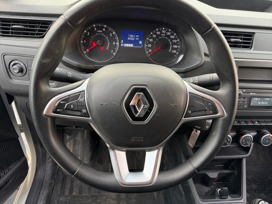 RENAULT d'occasion EXPRESS VAN 1.5 BLUE DCI 95 ECO CONFORT de 2024