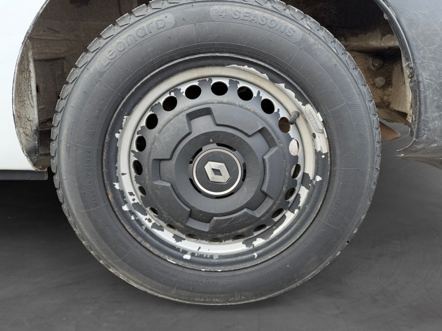 RENAULT d'occasion EXPRESS VAN 1.5 BLUE DCI 95 ECO CONFORT de 2024