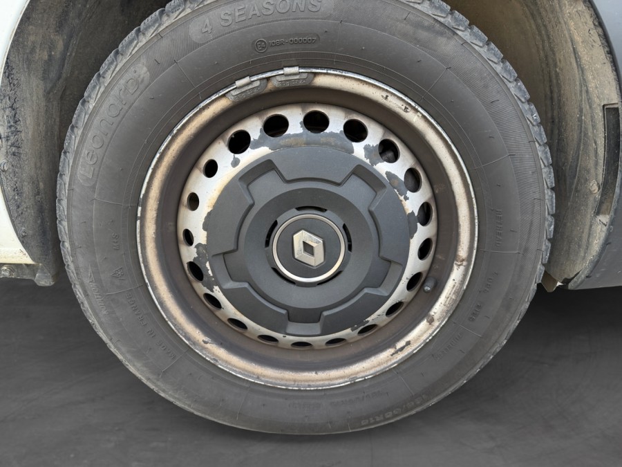 RENAULT d'occasion EXPRESS VAN 1.5 BLUE DCI 95 ECO CONFORT de 2024