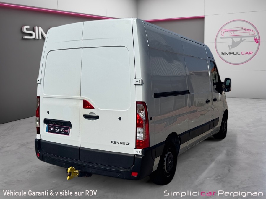 RENAULT d'occasion MASTER F3500 L2H2 DCI 145 GRAND CONFORT de 2017