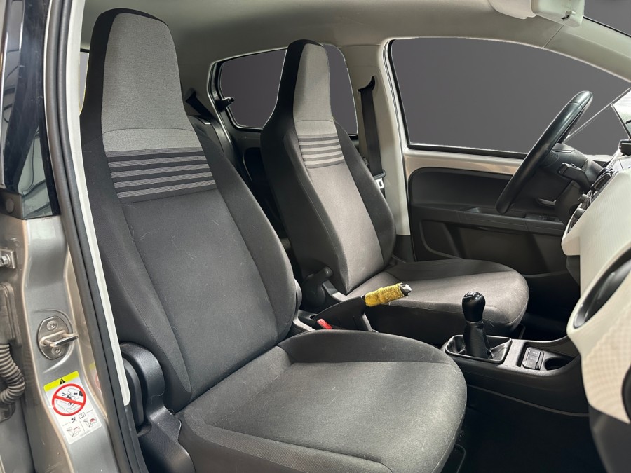 VOLKSWAGEN d'occasion UP 2.0 1.0 65 UNITED de 2017 Lorient (56)﻿