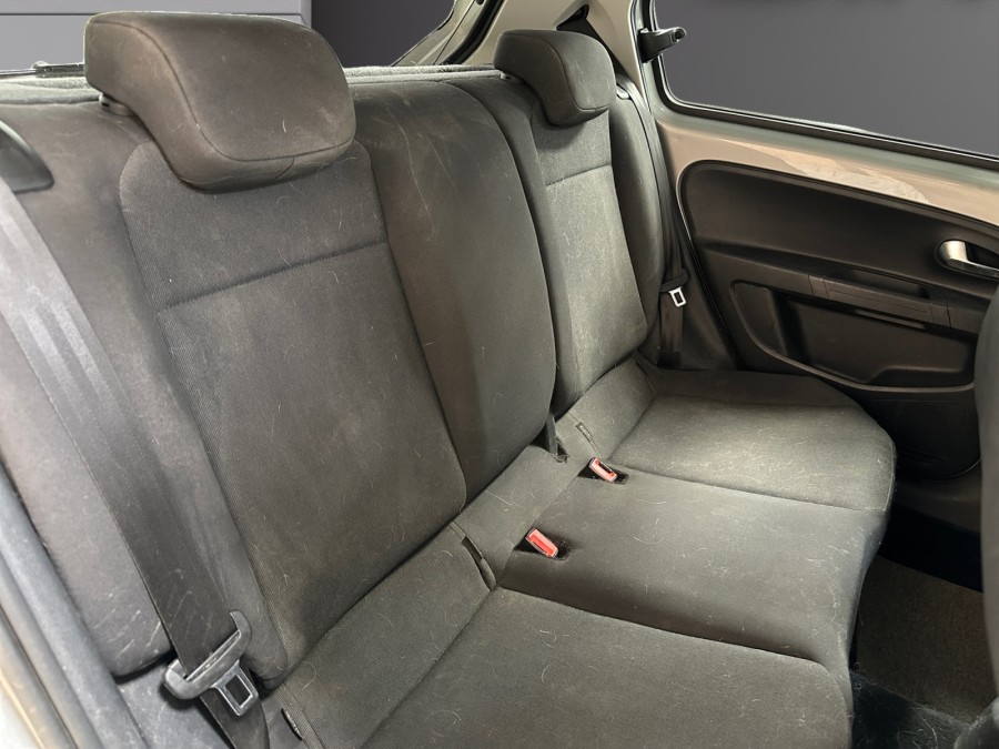 VOLKSWAGEN d'occasion UP 2.0 1.0 65 UNITED de 2017 Lorient (56)﻿