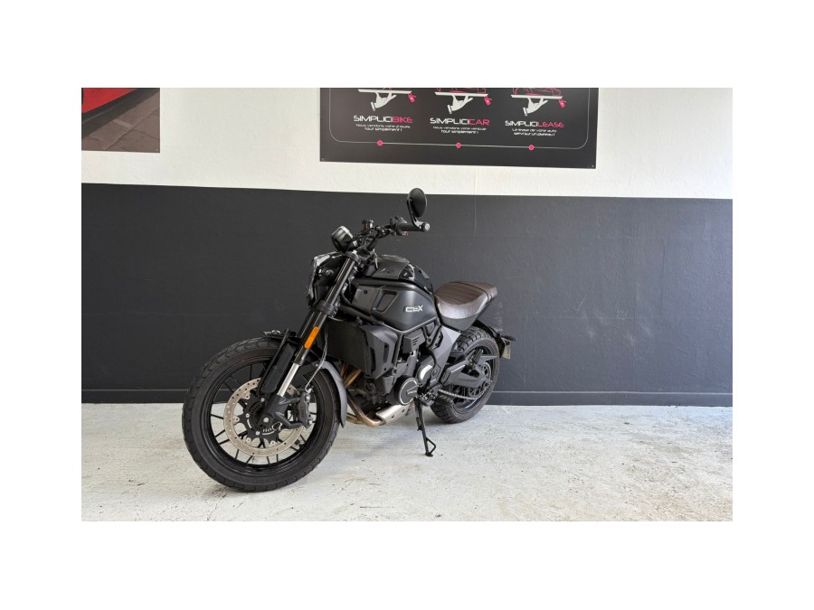 CF MOTO d'occasion 700CL-X HERITAGE de 2024 Brest (29)﻿