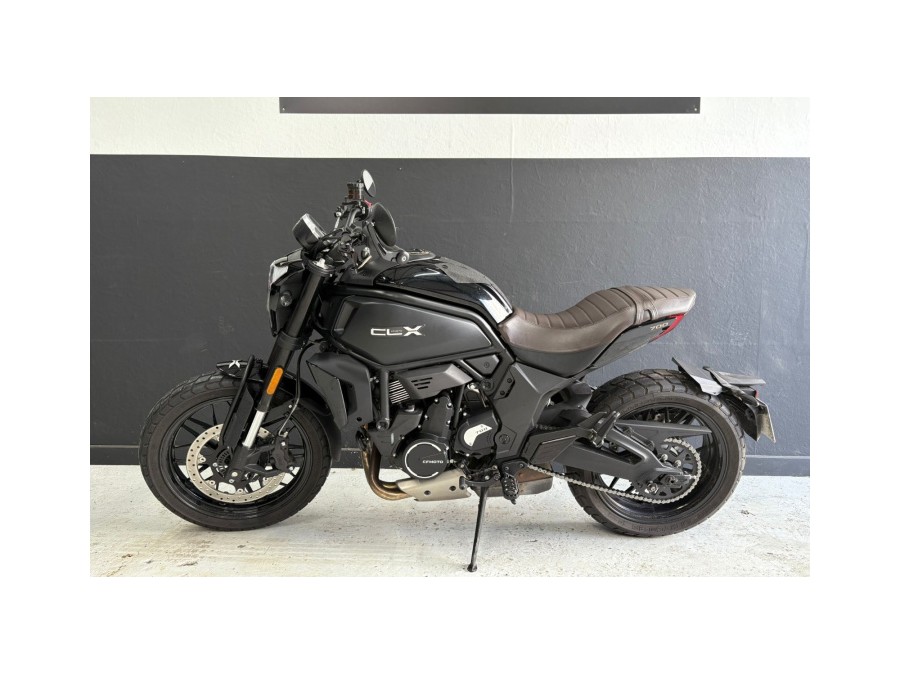 CF MOTO d'occasion 700CL-X HERITAGE de 2024 Brest (29)﻿