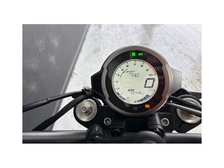 CF MOTO d'occasion 700CL-X HERITAGE de 2024 Brest (29)﻿