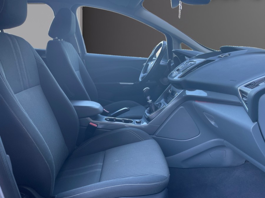 FORD d'occasion CMAX 1.0 ECOBOOST 125 Titanium de 2014 Genevois (74)﻿