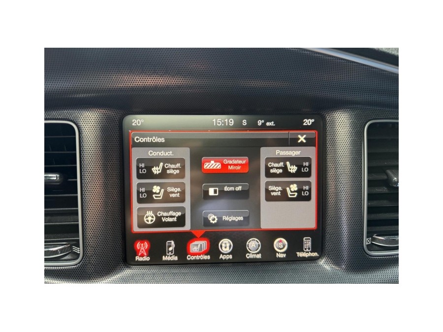 DODGE d'occasion CHARGER 1.8 VVT S de 2015 Montreuil (93)﻿