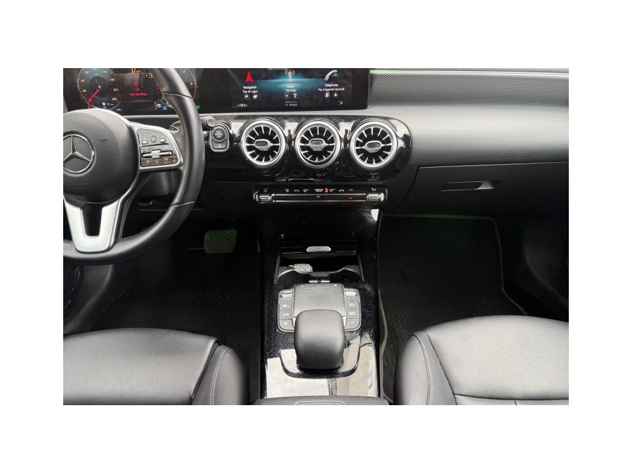 MERCEDES d'occasion CLASSE A IV A180 D BUSINESS LINE 8G-DCT de 2021