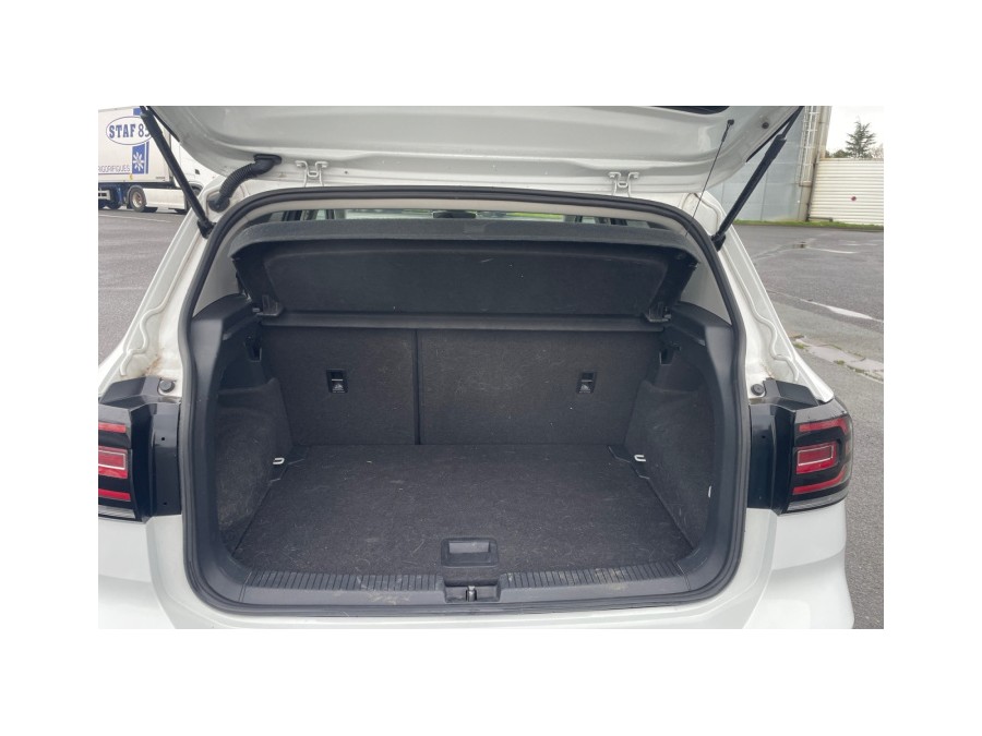 VOLKSWAGEN d'occasion T-CROSS 1.6 TDI 95 UNITED DSG de 2019 Royan