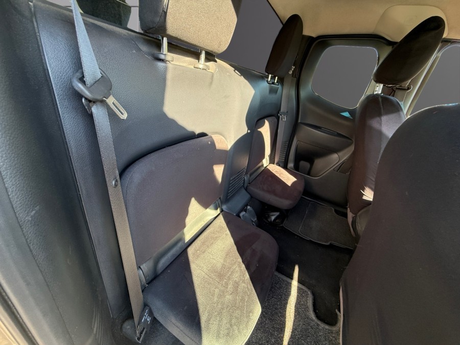 NISSAN d'occasion NAVARA NP300 NAVARA 2.3 DCI 160 KING CAB OPTIMA de