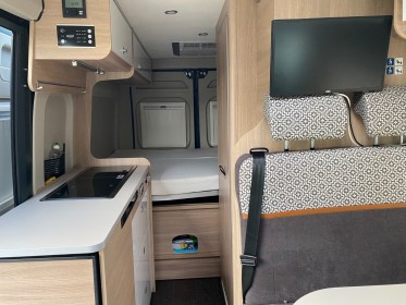 Fiat ducato fourgon amenage laika kosmo 6.0 - 2.2l - garantie constructeur juin 2025 occasion simplicicar perpignan ...